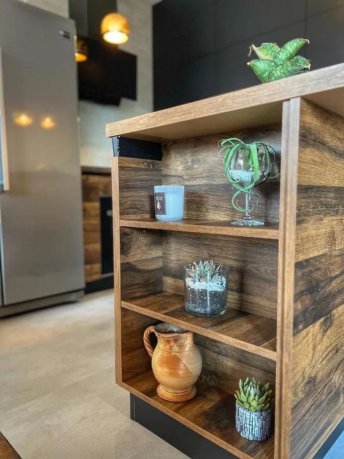 Apartmani Mia Palit